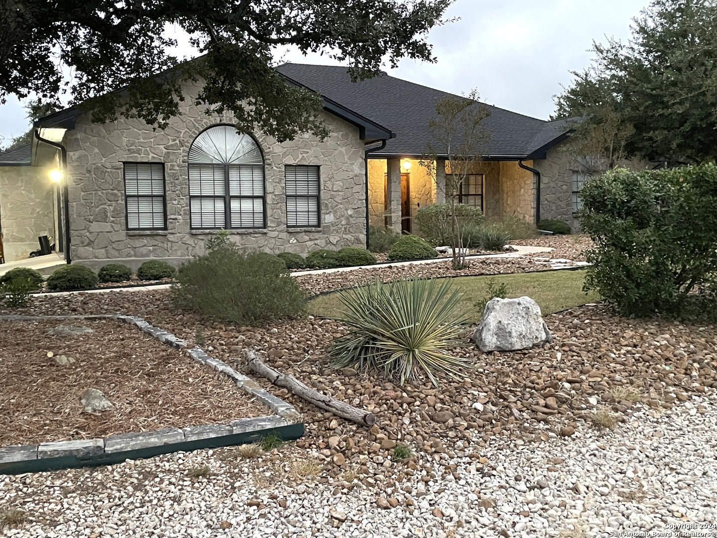 26235 Silver Cloud Drive, For Sale in San Antonio Zoocasa