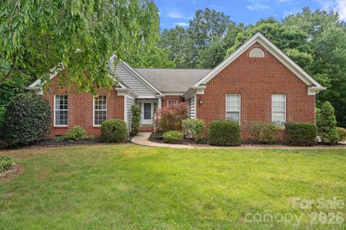 207 Kilborne Rd, Mooresville, NC, 28117-6875 | Card Image
