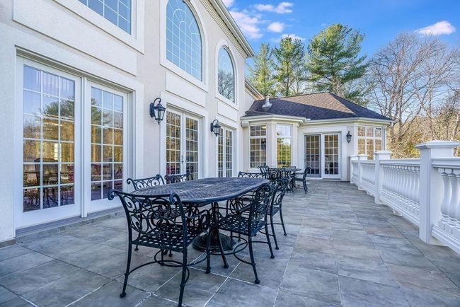 7 Ashley Ct, House other with 5 bedrooms, 9 bathrooms and 10 parking in Lynnfield MA | Image 38