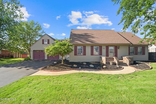 914 W Melrose Ave, Findlay, OH, 45840-2896 | Card Image