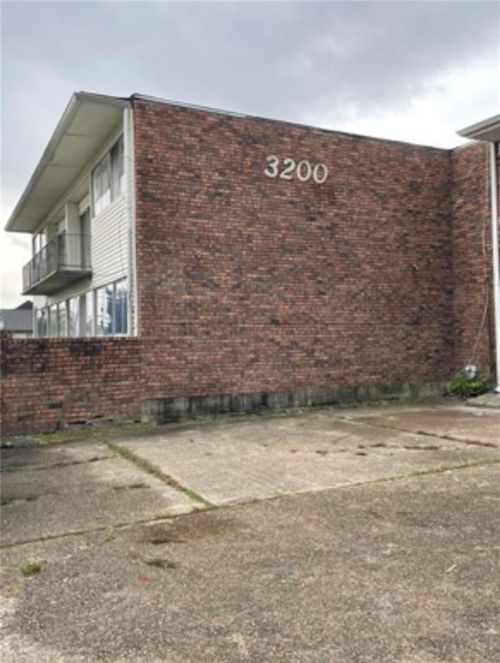 apt-i-3200 Belmont Pl, Metairie, LA, 70002-7310 | Card Image