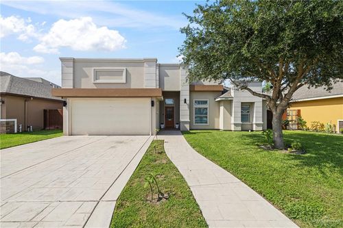 3906 Sherman St, Edinburg, TX, 78542-1195 | Card Image