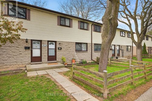 30-825 Dundalk Drive, London South (South Q), ON, N6C3V6 | Card Image