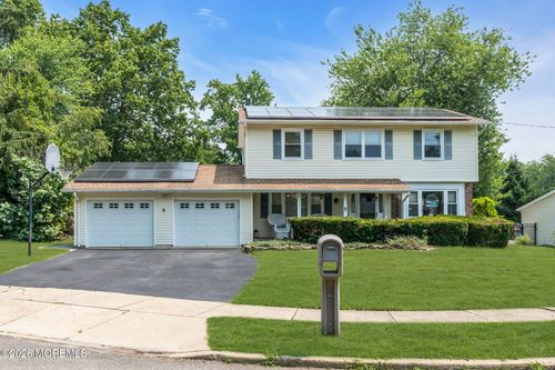 6 Detroit Ct, Jackson, NJ, 08527-1608 | Card Image