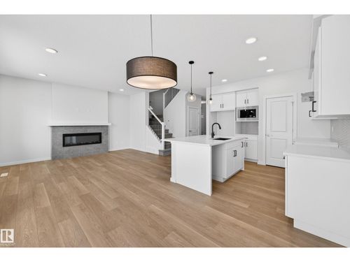 5008 72 St, Beaumont, AB, T4X3E6 | Card Image