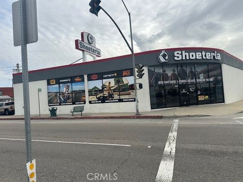 1942 W Redondo Beach, Gardena, CA, 90247 | Card Image