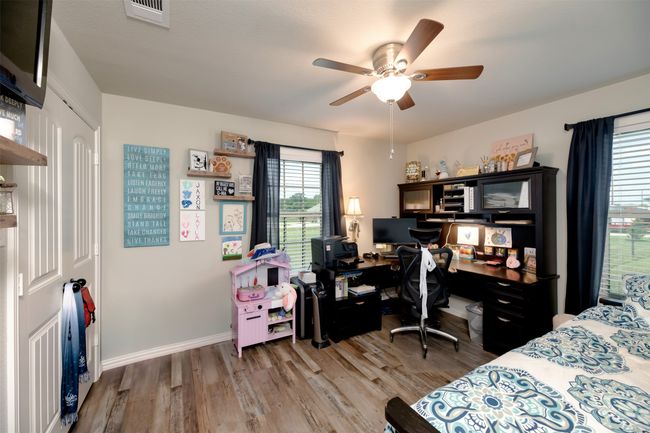 220 Hidden Meadow Trl, House other with 3 bedrooms, 2 bathrooms and null parking in Leonard TX | Image 20