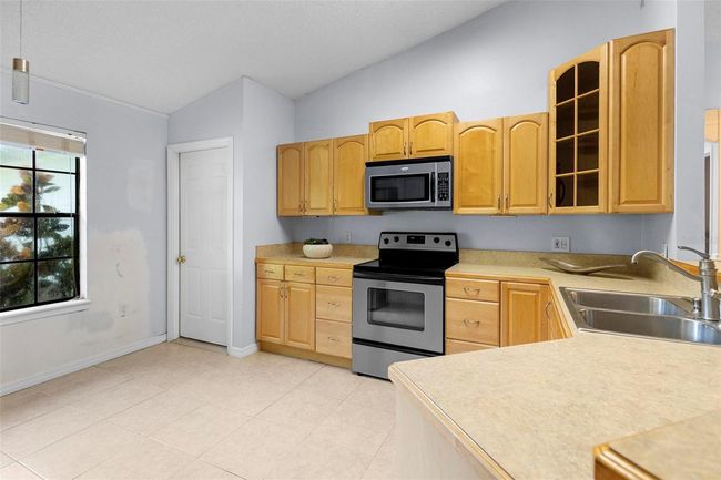 134 Naranja Rd, House other with 3 bedrooms, 2 bathrooms and null parking in DEBARY FL | Image 7