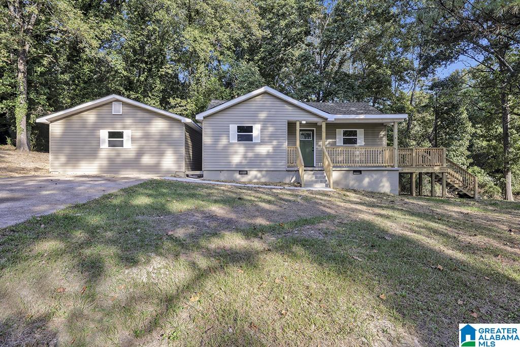 Rice Ave, Anniston, AL 36206