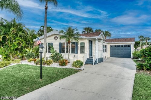 26821 Sammoset Way, BONITA SPRINGS, FL, 34135-6582 | Card Image