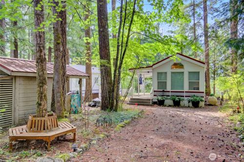 42 6 Riverside Dr, Deming, WA, 98244 | Card Image