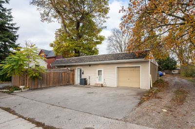 966 Princess Ave, House other with 1 bedrooms, 1 bathrooms and 4 parking in London ON | Image 3