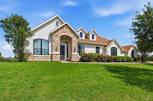 10400 Los Rios Dr, Fort Worth, TX, 76179-6808 | Card Image