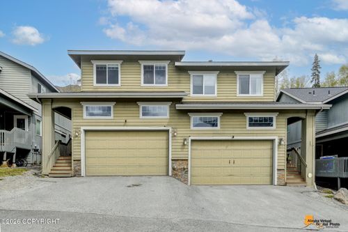 9103 Eagle River Ln, Eagle River, AK, 99577-6820 | Card Image