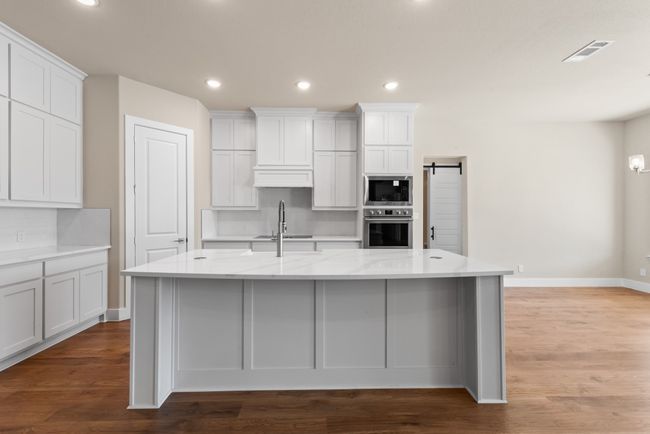 1040 Julian Dr, House other with 4 bedrooms, 3 bathrooms and null parking in Van Alstyne TX | Image 13