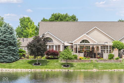 7386 Lake Lakota Pl, Indianapolis, IN, 46217-7083 | Card Image