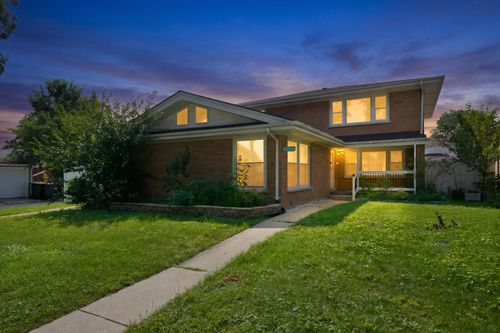 2420 Elm St, River Grove, IL, 60171-1806 | Card Image
