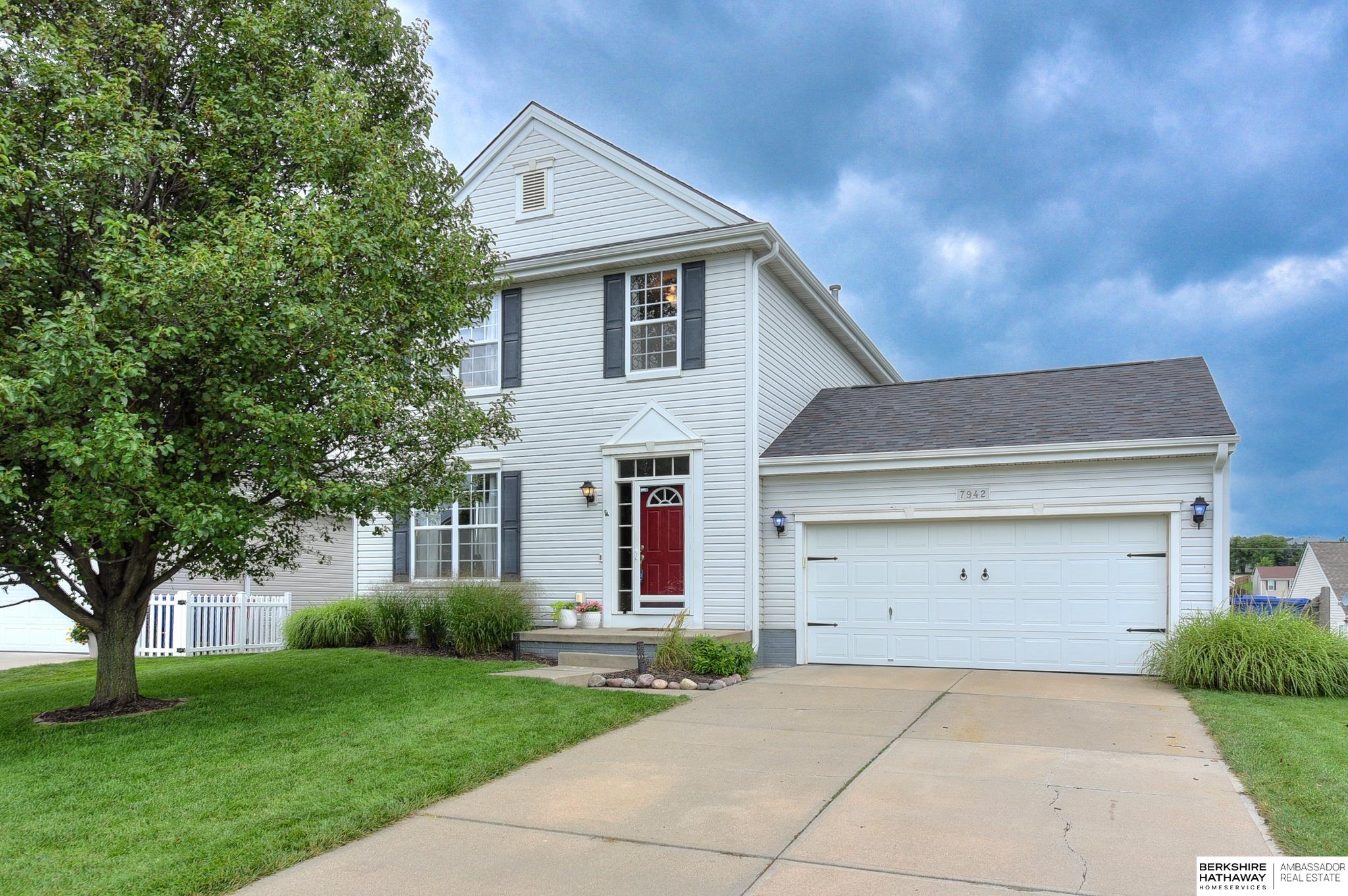 154th St, Bennington, NE 68007
