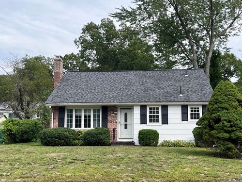 12 Hawthorne Rd, Holbrook, MA, 02343-2117 | Card Image