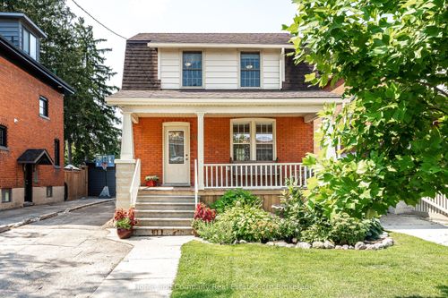 19 Youngs St, Stratford, ON, N5A1J5 | Card Image