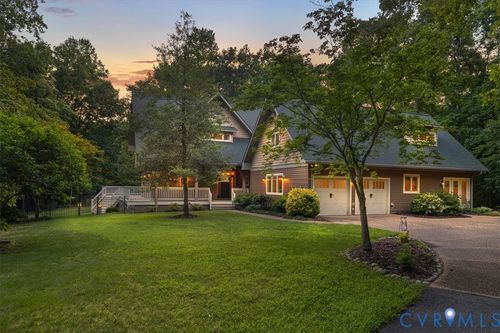 8908 Thomas Higgs Ct, Toano, VA, 23168-9453 | Card Image