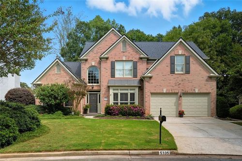 5335 Briarleigh Close, Atlanta, GA, 30338-7006 | Card Image
