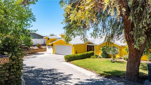 7240 Iverson Pl, Paso Robles, CA, 93446-9384 | Card Image