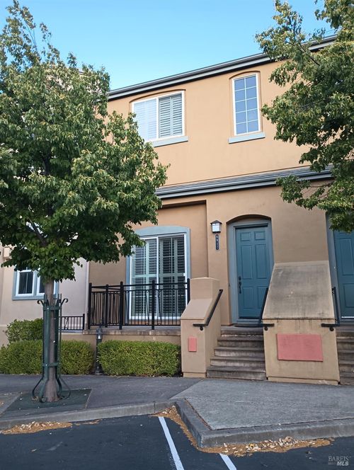 8917 San Ramon Road, Dublin, CA, 94568 | Card Image