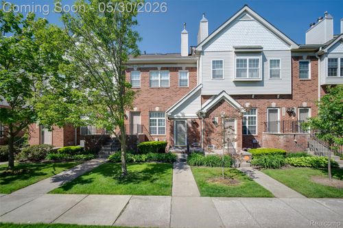 1727 Campau Farms Cir, Detroit, MI, 48207-5169 | Card Image