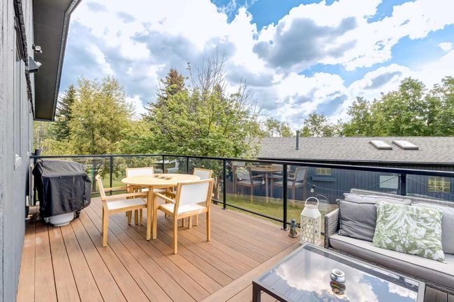 11 Grove Lane, House other with 5 bedrooms, 3 bathrooms and 8 parking in Rocky View County AB | Image 27