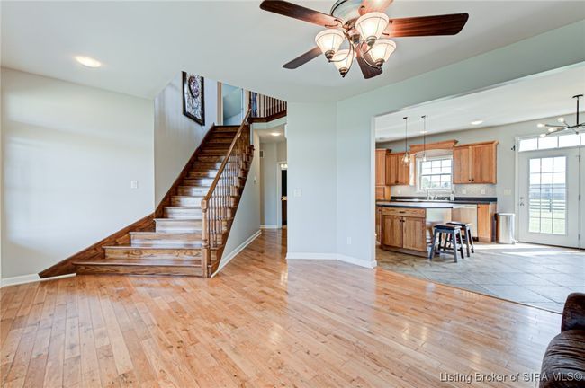 2916 Cottonwood Dr, Home with 4 bedrooms, 3 bathrooms and null parking in Scottsburg IN | Image 7