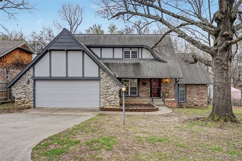 1034 Courtney Ave, Sapulpa, OK, 74066-5702 | Card Image