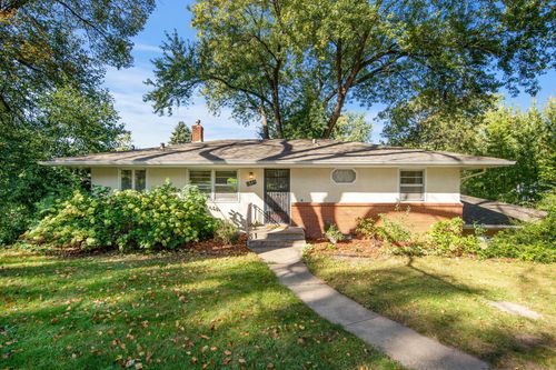 1849 Kennard St, MAPLEWOOD, MN, 55109-4633 | Card Image