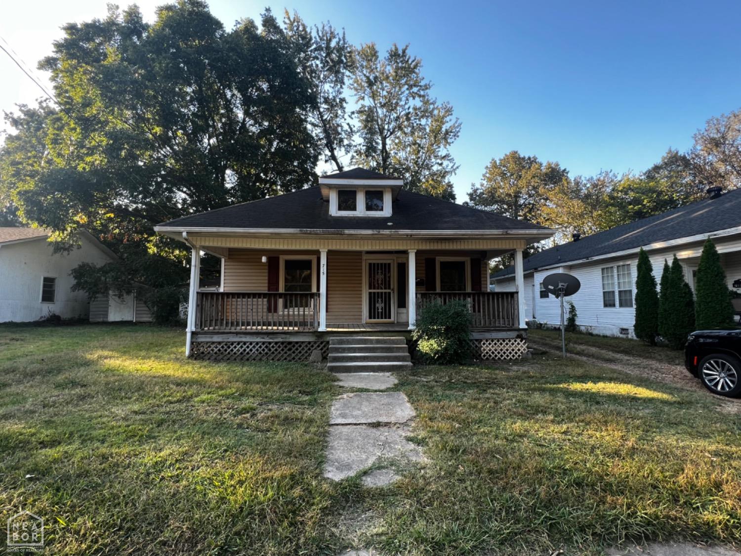 Warner Ave, Jonesboro, AR 72401