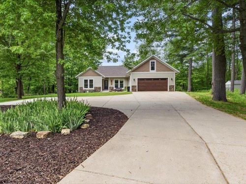 N6975 549th St, Menomonie, WI, 54751-5668 | Card Image