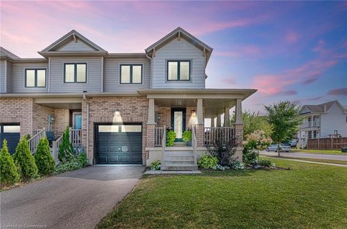 95 Thompson Rd, Caledonia, ON, N3W0B8 | Card Image