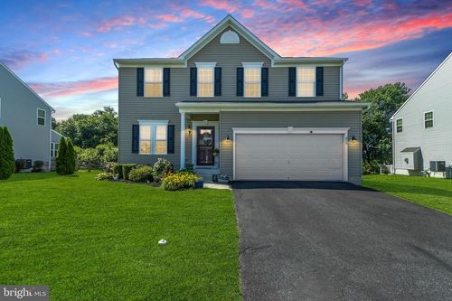 879 Coldwater Dr, CLAYTON, DE, 19938-3909 | Card Image