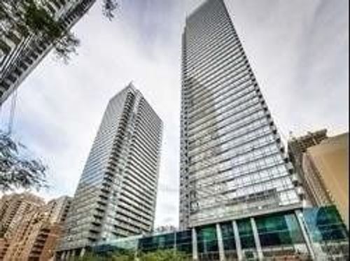 1010-38 Grenville St, Toronto, ON, M4Y1A5 | Card Image