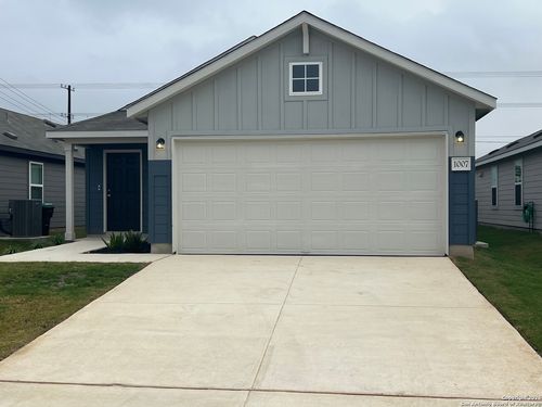 1007 Oriole Way, Marion, TX, 78124-0166 | Card Image