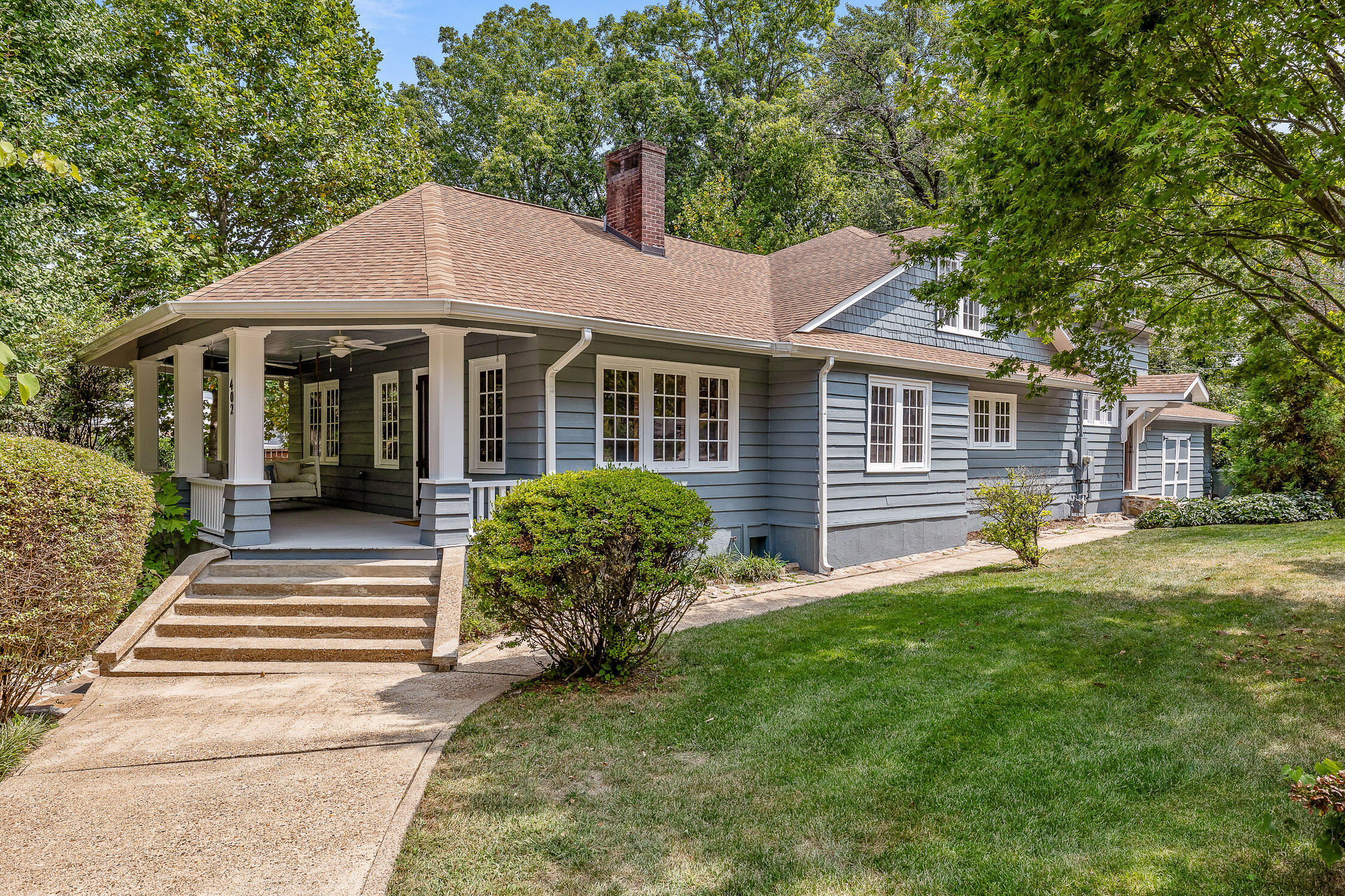 Georgia Ave, Signal Mountain, TN 37377