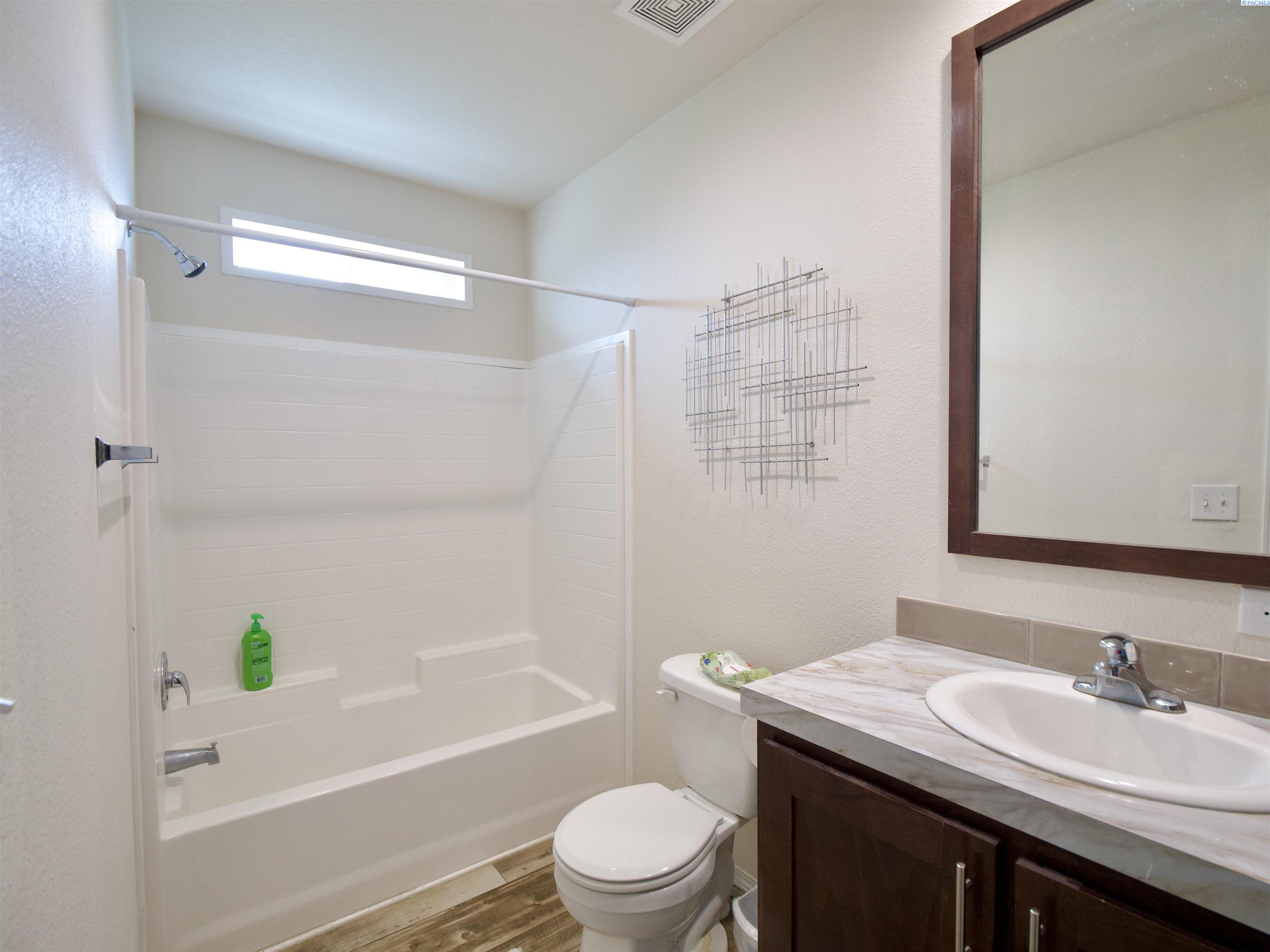 Residential in Grandview 4