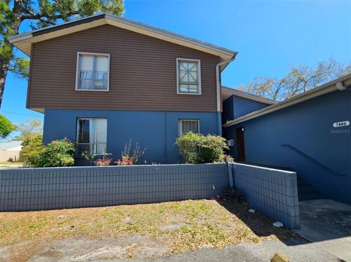 apt-4-7602 W Powhatan Ave, Tampa, FL, 33615-4147 | Card Image