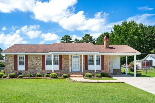 6738 Little Rock Church Rd, Lucama, NC, 27851-8948 | Card Image