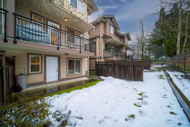30 - 15168 66 A Avenue, Townhouse with 4 bedrooms, 3 bathrooms and 4 parking in Surrey BC | Image 39