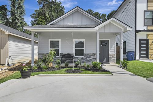 16942 Balmoral, Montgomery, TX, 77316-2987 | Card Image