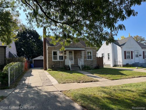 7580 Wood Ave, Warren, MI, 48091-2034 | Card Image