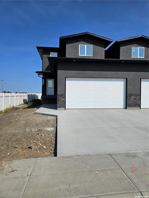 846 Delaet Bay, Warman, SK, S0K4S4 | Card Image