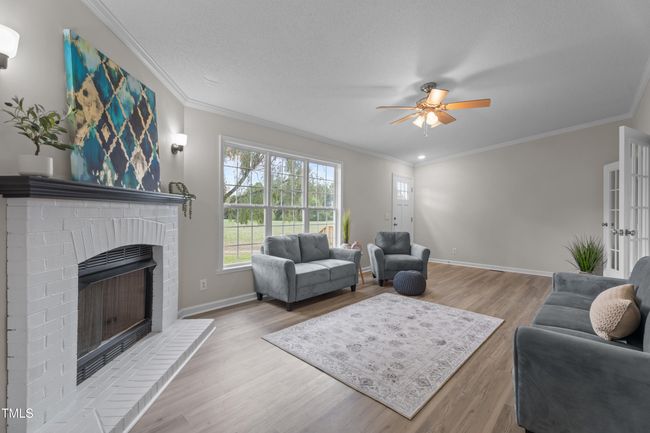 Living Room with LVP | Image 32
