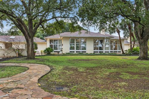 2801 Merriman St, Port Neches, TX, 77651-5308 | Card Image
