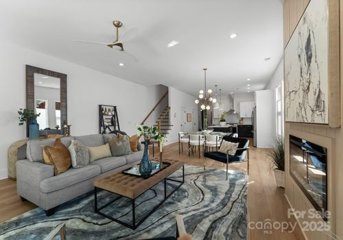 2006 St John St, Charlotte, NC, 28216-4853 | Card Image